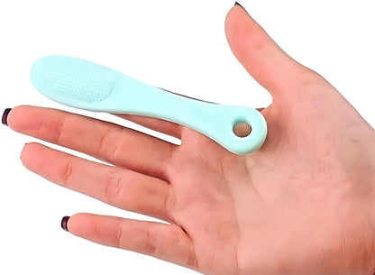 Pack of 2 Silicone Face Cleansing & Massaging Brush – Gentle Care for Glowing Skin